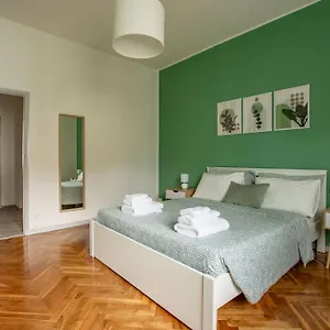 Apartament Lake-near Historic Center, Lecco